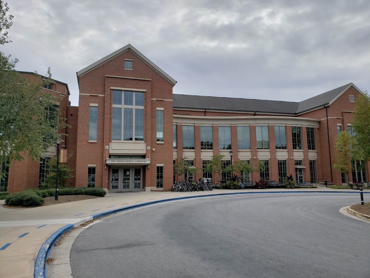 Village Summit Dining Commons Photos 2